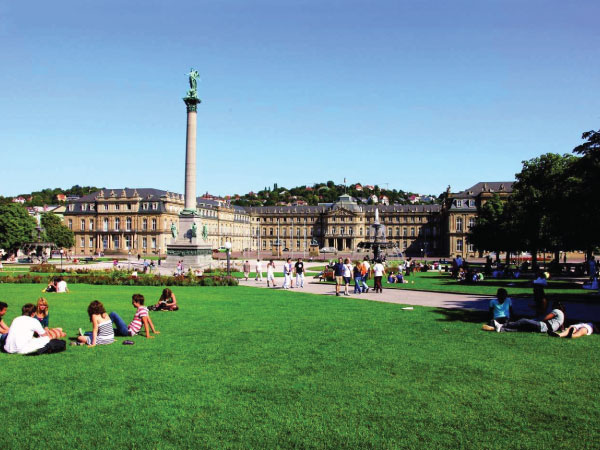 Stuttgart uçak bileti